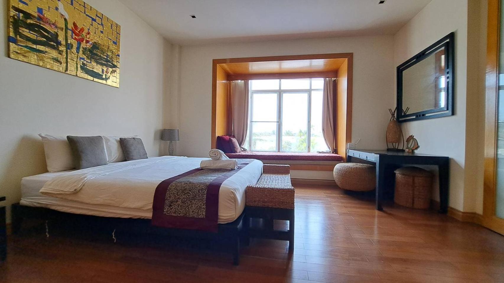 Hua Hin Blue Lagoon 차암 외부 사진
